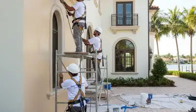 Painting contractors in Fort Lauderdale, FL providing professional interior and exterior painting services