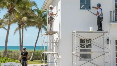 Painting contractors in Fort Lauderdale, FL providing professional residential and commercial painting services